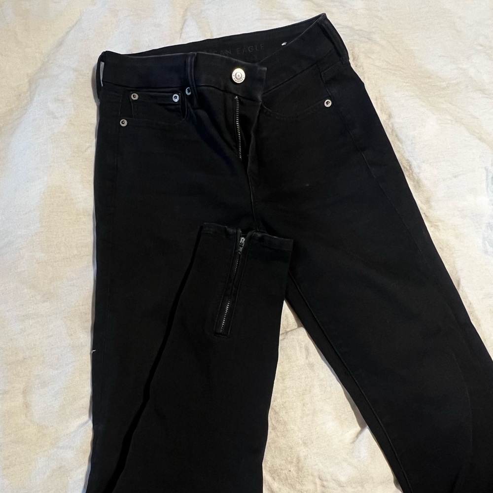 American Eagle black skinny jeans